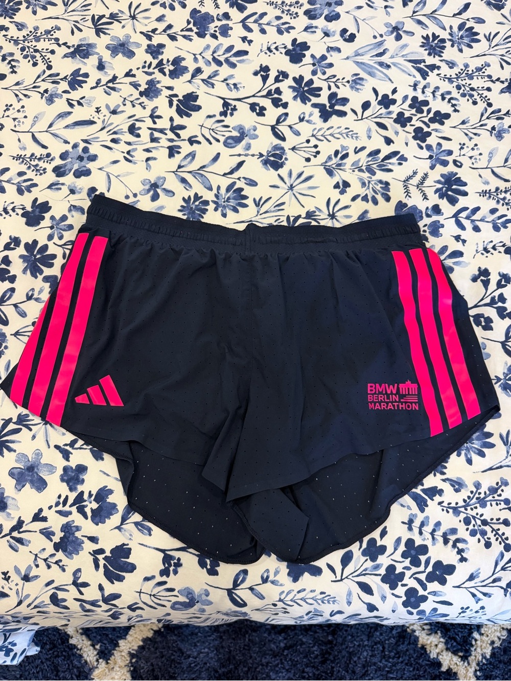 Women’s Adidas Berlin Marathon 2025 Shorts
